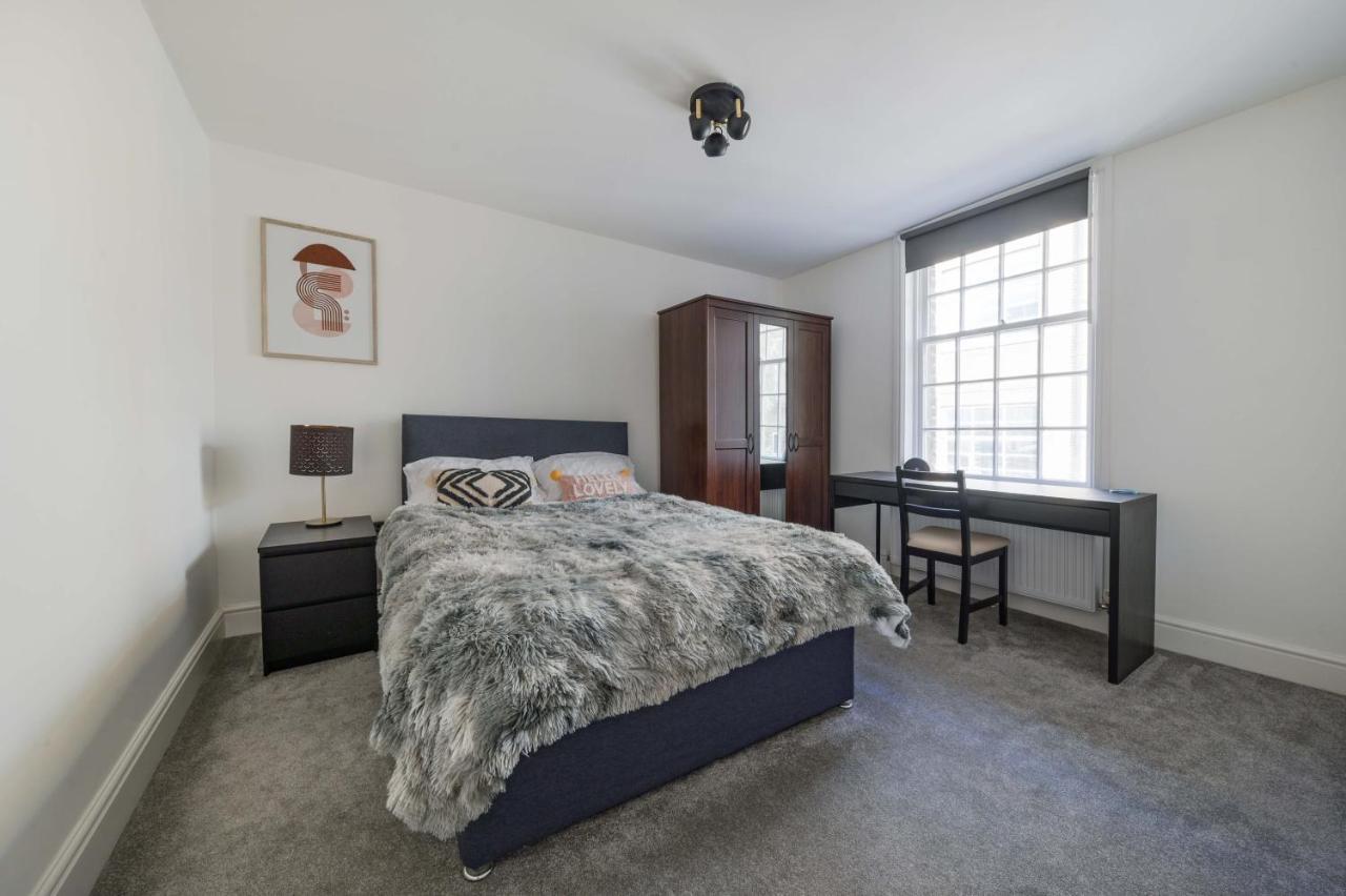 Charming Newly Refurb 2-Bed 2-Bath Whole Apartment Near Hyde Park & Kensington, Prime Paddington Location Zone 1 Londra Dış mekan fotoğraf