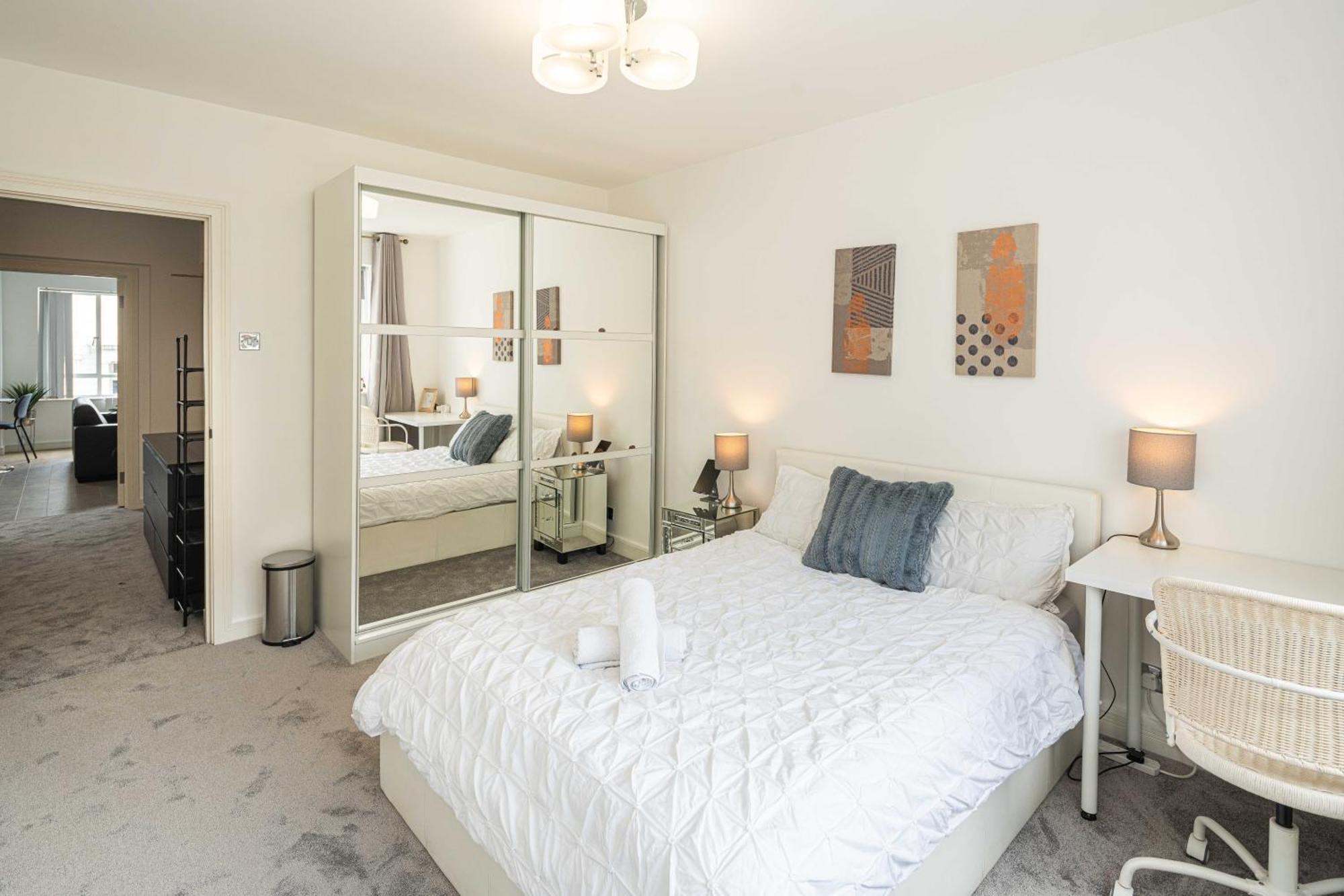 Charming Newly Refurb 2-Bed 2-Bath Whole Apartment Near Hyde Park & Kensington, Prime Paddington Location Zone 1 Londra Dış mekan fotoğraf