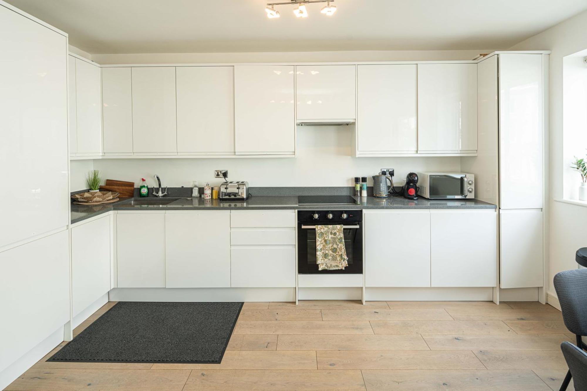 Charming Newly Refurb 2-Bed 2-Bath Whole Apartment Near Hyde Park & Kensington, Prime Paddington Location Zone 1 Londra Dış mekan fotoğraf